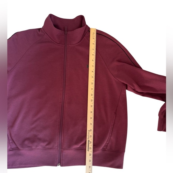 Under Armour Women's Maroon Full-Zip Jacket Size L Sport Casual - Picture 5 of 10